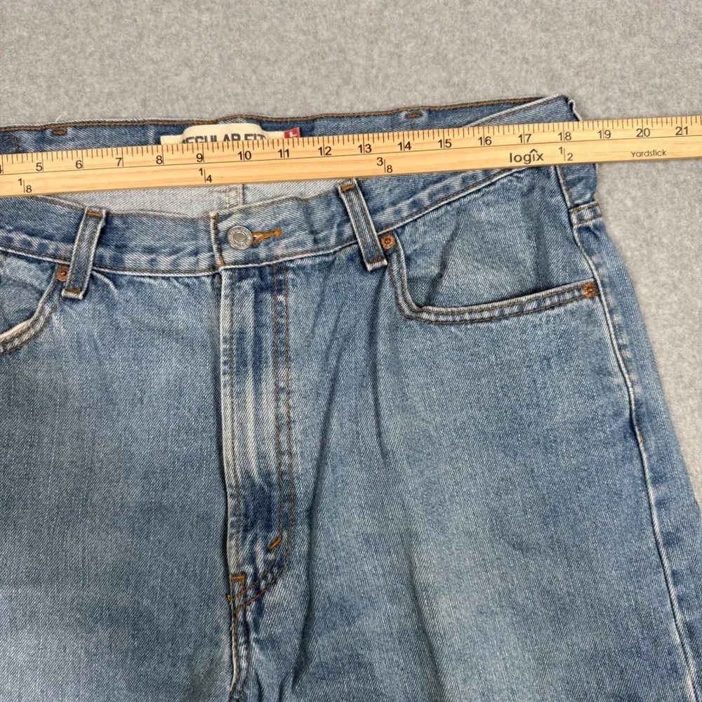 Levis 505 Regular Fit Jeans Mens 38x34 Medium Wash Blue Straight Leg Denim